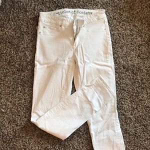 White skinny jeans size 27